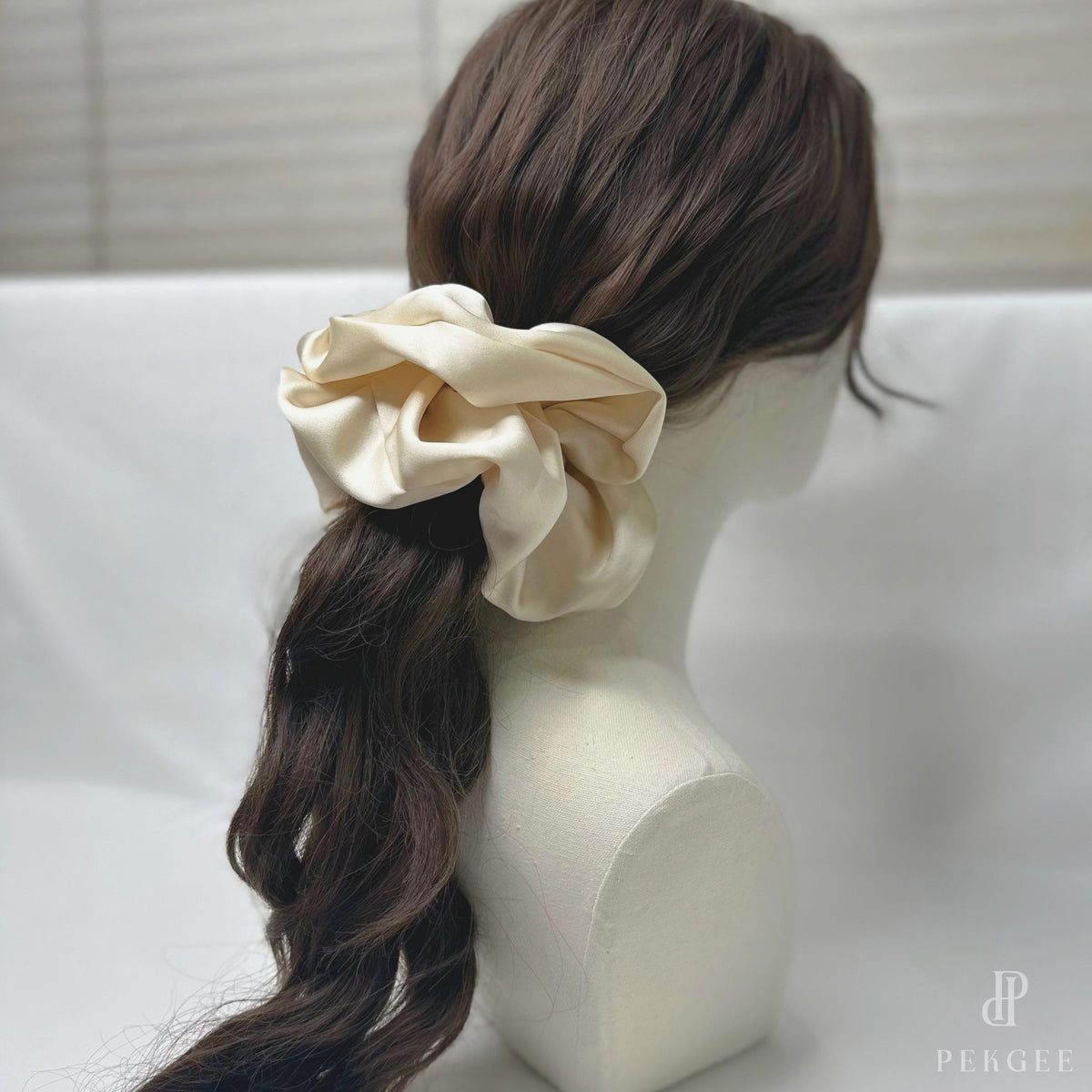 Signature Satin Scrunchies | Champagne